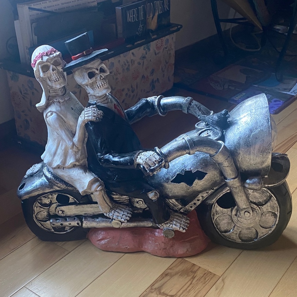 NWT Rachel Zoe Skeleton Bride & Groom on Motorcycle Flashing Headlights